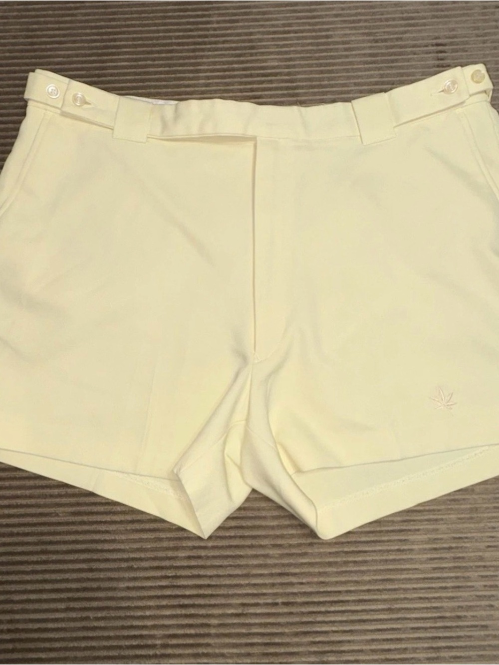 Vintage 80s Boasters Men’s Size 40 Yellow Tennis Shorts Made In Hong Kong